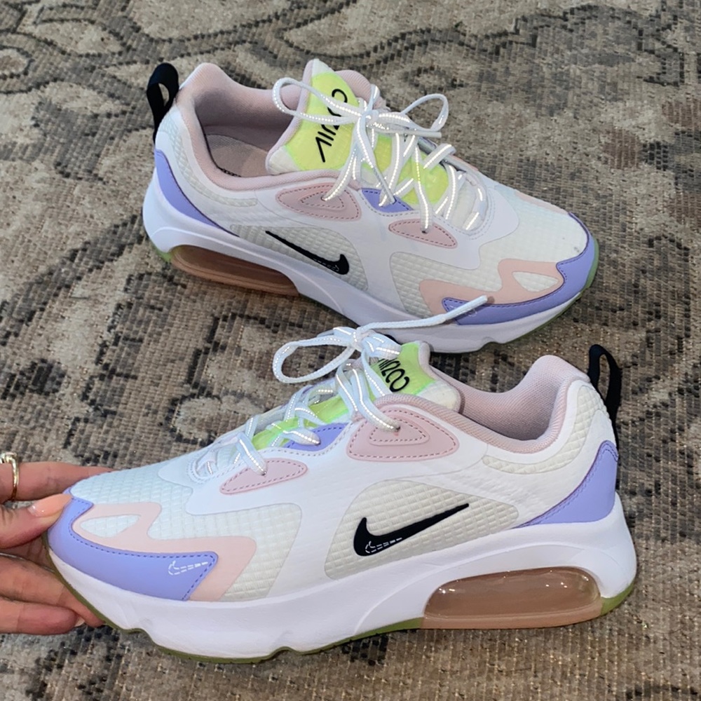 Nike Air Max 200 SE